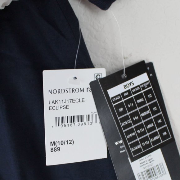 NWT NEW BALANCE Graphic Logo T-Shirt - Picture 3 of 7